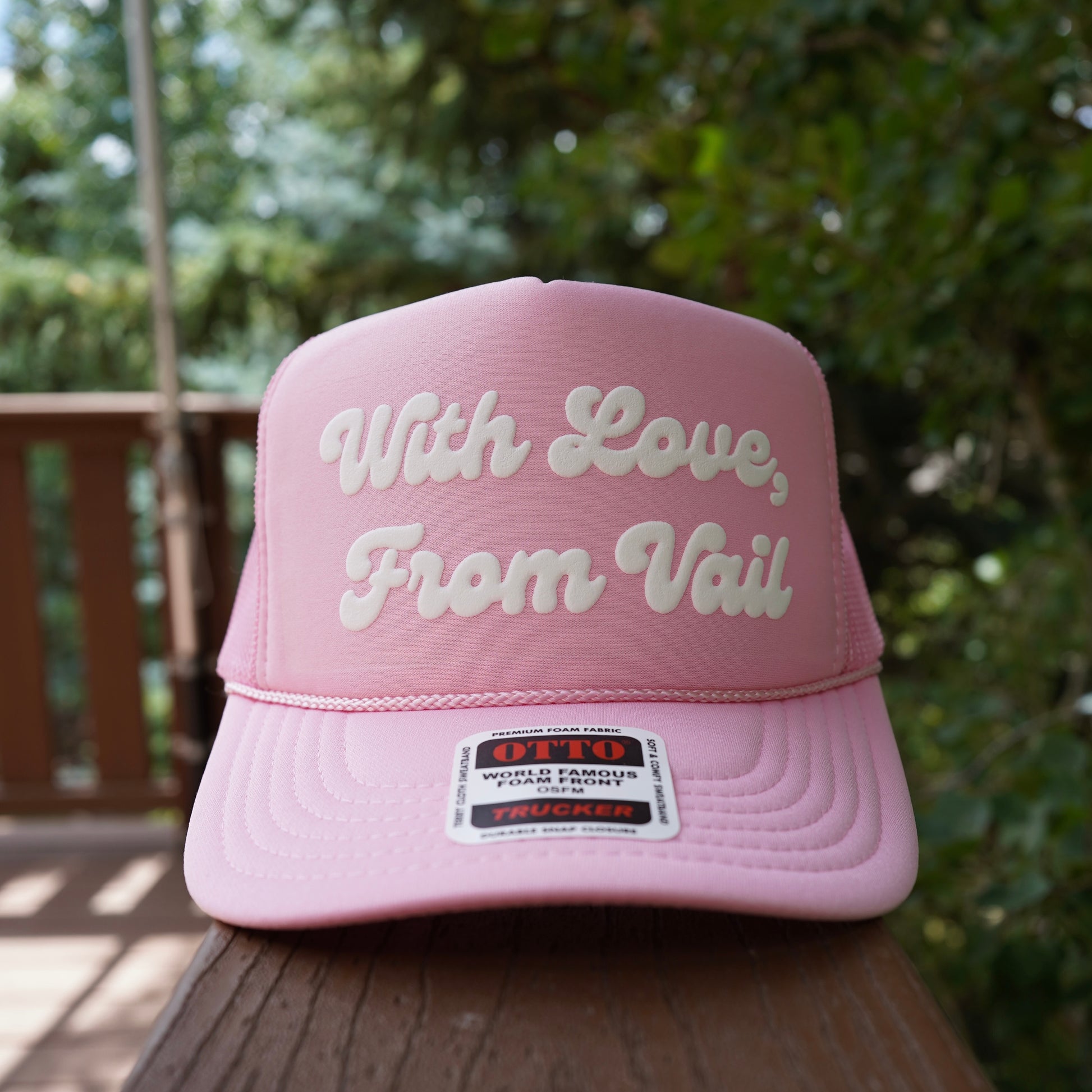 vail hat. vail colorado souvenir. ski vail. cute hat. vintage hat. with love from vail. trucker hat. colorado hat. vail ski resort,